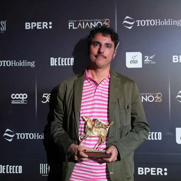 Vincitore Premio Internazionale Flaiano Over35 A Mario Desiati “Malbianco”, Ed- Einaudi